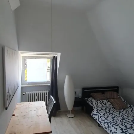 Hagen- Viel Schoener Raum Und Platz Fuer 6 Personen * Hagen (Arnsberg)